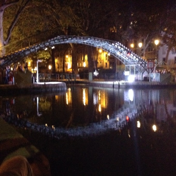 La pendule de glace de Lily Hibberd